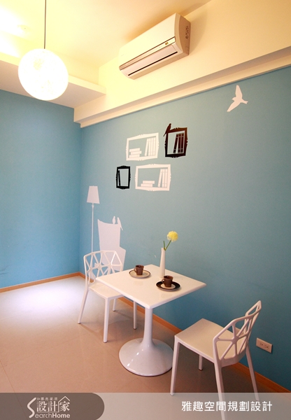 色彩是傳遞心情的媒介，當色彩與圖騰相遇時，就變成一